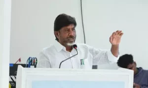 కాంగ్రెస్‌పై కమలం కుట్రలు