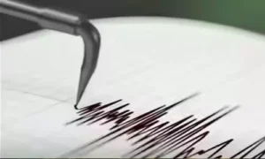 బంగ్లాదేశ్‌లో భూకంపం..కోల్‌కతాలో ప్రభావం