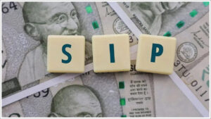 SIP: నెలకు రూ.1000 పెట్టుబడితో చేతికి రూ.27.56 లక్షలు.. ఆ తర్వాత నెలకు రూ.20 వేలు..!