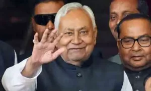 సిఎం నితీష్‌కుమార్‌ పై తెలంగాణ నేత కేంద్ర ఎన్నికల సంఘానికి ఫిర్యాదు