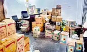 టన్నులకు టన్నులు కల్తీ