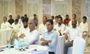 ఆరు గ్యారెంటీల చట్టబద్ధతకు ప్రైవేట్ బిల్లు