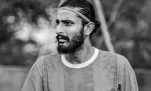 విషాదం: ఫుట్‌బాల్ ఆడుతూ ప్రాణాలు విడిచేశాడు..