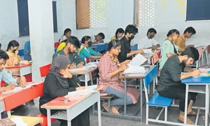 పదో తరగతి పరీక్షలు ప్రారంభం