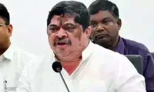 ప్రభుత్వ ఉద్యోగులకు ఆ వాహనాలపై 20శాతం డిస్కౌంట్: పొన్నం