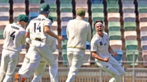 Brett Randell: T20 వరల్డ్ కప్ ఫైనల్ కు ముందు.. 5 బంతుల్లో 5 వికెట్లు పడగొట్టి షాకిచ్చిన కివీస్ బౌలర్