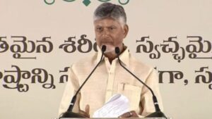 CM Chandrababu: ప్రజాప్రతినిధులు ఓ కుటుంబంలా కలిసి పనిచేయాలి..!