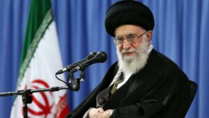Iran Political Changes: ఖమేనీ మరణం అనంతరం ఇరాన్.. యుద్ధ భయాలు, రాజకీయ మార్పులు
