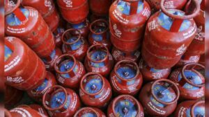 LPG Production: LPG ఉత్పత్తిని పెంచండి.. ఇంధన సంస్థలకు కేంద్రం ఆదేశాలు..!