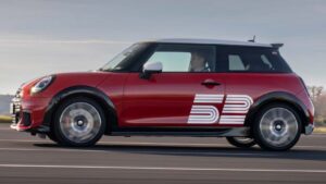 Mini Cooper S Victory Edition: చిల్లీ రెడ్ లుక్, 204 PS పవర్‌తో.. మినీ కూపర్ ఎస్ విక్టరీ లిమిటెడ్ ఎడిషన్ రిలీజ్