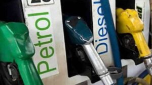 Petrol, Diesel Shortage: పెట్రోలు, డీజిల్ సరఫరాపై కేంద్ర మంత్రి సంచలన ప్రకటన.. వారికి వార్నింగ్..