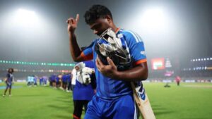 Sanju Samson: విరాట్ కోహ్లీ రికార్డు బద్దలు.. టీ20 వరల్డ్ కప్‌లో సంజూ శాంసన్ సరికొత్త చరిత్ర!