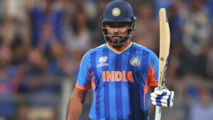 Sanju Samson: ఇంగ్లీష్ బౌలర్లను వేటాడేసిన సంజు శాంసన్.. సెహ్వాగ్ రికార్డు బ్రేక్.. రోహిత్ శర్మ రికార్డు సమం