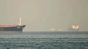 Strait of hormuz: “భారత్ మా మిత్రుడు”.. హార్ముజ్‌లో మన నౌకలకు ఇరాన్ గ్రీన్ సిగ్నల్.!