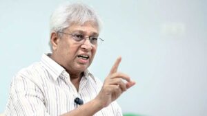 Undavalli Arun Kumar: సీఎం చంద్రబాబుకు ఉండవల్లి బహిరంగ లేఖ.. పోలవరం నిర్మాణంపై ఆందోళన..