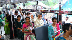 Free Bus: ఉచిత బస్సు ప్రయాణంపై మరో అప్డేట్.. మహిళలకు పండుగే పండుగ.. ఏపీ ప్రభుత్వం కీలక అప్డేట్..