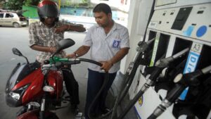 Auto News: బైక్‌లకు డీజిల్‌ ఇంజన్లు ఎందుకు ఉండవు..? చాలా మందికి తెలియని అసలు రహస్యం ఇదే!