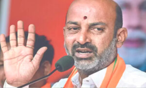 నిరసన ప్రదర్శన చేస్తే అరెస్టు చేస్తారా ?: మంత్రి బండి