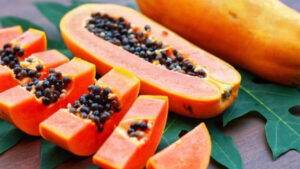 Papaya: బొప్పాయిని ఏ టైమ్‌లో తినాలి..? ఈ ఒక్క విషయం తెలియకపోతే ప్రమాదంలో పడ్డట్లే..