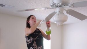 Home Tips: ఫ్యాన్ గాలి వేడిగా వస్తుందా.. ఈ సింపుల్ ట్రిక్స్ పాటిస్తే.. క్షణాల్లో ఇళ్లంతా కూల్ కూల్!