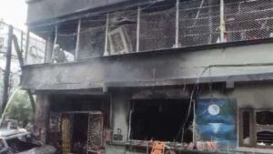 Indore: భారీ అగ్ని ప్రమాదం.. బాలికతో పాటు ఒకే కుటుంబానికి చెందిన 7 మంది మృతి..!
