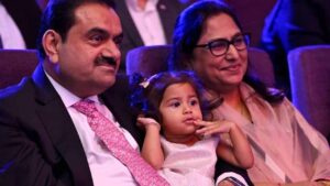 తన జీవితాన్ని ప్రభావితం చేసిన మహిళలను గుర్తుచేసుకుంటూ.. గౌతమ్ అదానీ భావోద్వేగం..!