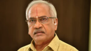 Tollywood: ఇండస్ట్రీలో రజినీకాంత్‌ను ‘ఒరేయ్’ అని పిలిచే ఒకే ఒక్కడిని నేనే.. సిగరెట్ తాగుతూ..