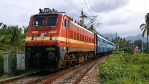 Indian Railways: తెలుగు రాష్ట్రాల రైల్వే ప్రయాణికులకు శుభవార్త..