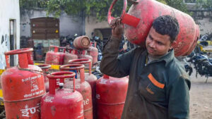LPG Gas: వంట గ్యాస్‌పై కేంద్రం శుభవార్త.. ఎల్‌పీజీ సరఫరాపై కీలక ప్రకటన!