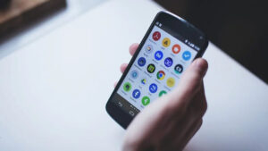 Mobile Data: మొబైల్‌లో డేటా వాడేవారికి బిగ్ షాక్.. ప్రతీ జీబీపై రూ.1 పన్ను..!