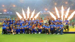 Team India: స్కూల్ బస్ డ్రైవర్ నుంచి ఛాంపియన్ టీం వరకు.. టీమిండియా విజయంలో కనిపించని హీరో అతనే..!