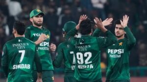 Pakistan: టీ20 వరల్డ్ కప్ 2026లో అట్టర్ ఫ్లాప్.. పాక్ ఆటగాళ్లకు భారీగా జరిమానా విధించిన పీసీబీ