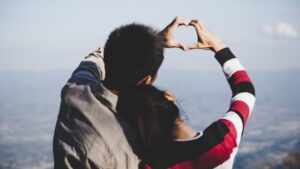 Love: ఒక వ్యక్తి జీవితంలో ఎన్ని సార్లు ప్రేమలో పడతారో తెలుసా?.. తాజా సర్వేలో ఊహించని విషయాలు!