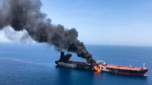 Iranian Attack Indian Crew: ఒమన్‌ తీరంలో టెన్షన్ టెన్షన్.. భారతీయ సిబ్బంది ఉన్న కెమికల్ ట్యాంకర్‌పై ఇరాన్ దాడులు!