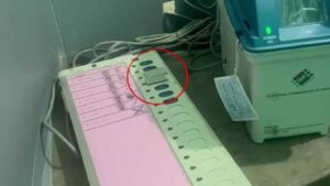 West Bengal polls: బీజేపీ గుర్తుపై టేపులు.. రీపోలింగ్‌కు  ఆదేశం..