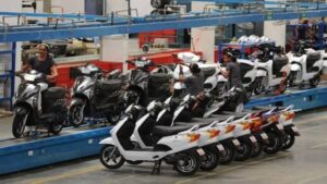 EV Subsidy: మీరు ఈవీ వెహికిల్ ఇంకా తీసుకోలేదా..? ఇదే కరెక్ట్ సమయం.. మరోసారి సబ్సిడీ పెంపు..!