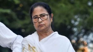TMC Internal Crisis: దీదీ కోటలో చిచ్చు.. టీఎంసీలో సీనియర్ల తిరుగుబాటు! ఇక పార్టీ ముక్కలైనట్లేనా?