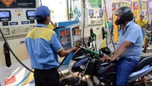 Petrol-Diesel prices: పెట్రోల్-డీజిల్‌పై రూ. 4-5,  LPGపై రూ. 40-50 పెరిగే ఛాన్స్..?