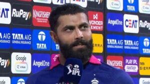 Ravindra Jadeja: రవీంద్ర జడేజాకు ఏమైంది.. మ్యాచ్ మధ్యలో ఎందుకు వెళ్లిపోవాల్సి వచ్చింది..?
