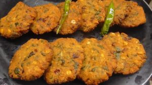 Thotakura Masala Vada Recipe: కరకరలాడే తోటకూర మసాలా వడలు.. ఇంట్లోనే స్ట్రీట్ స్టైల్ రుచి.!