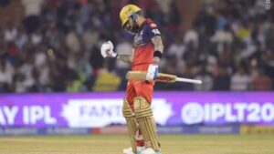 Virat Kohli: ఆకాశమే హద్దుగా చెలరేగిన విరాట్ కోహ్లీ.. 19 ఏళ్ల ఐపీఎల్ హిస్టరీలో అరుదైన రికార్డు సాధించిన కింగ్..