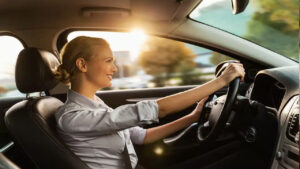 Car Driving Tips: డ్రైవింగ్ అంటే భయమా? ఈ టిప్స్‌ పాటిస్తే కేవలం 10 రోజుల్లోనే కారు నేర్చుకుంటారు..!