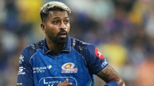 ముంబై ఇండియన్స్ మేనేజ్‌మెంట్ సంచలన నిర్ణయం.. హార్దిక్ పాండ్యా కెప్టెన్సీ పోస్ట్ ఊస్ట్..?