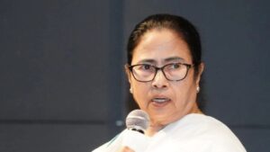 Mamata Banerjee: దీదీకి దిమ్మతిరిగే షాక్.. భవానీపూర్‌లో మమతా ఓటమి!
