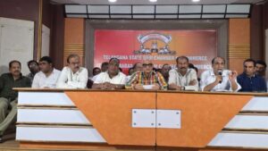 Film Chamber: ఆ కలరింగ్ అంతా అబద్ధం.. ‘పెద్ది’ పర్సెంటేజ్ డీల్‌ను తిరస్కరించిన ఎగ్జిబిటర్లు