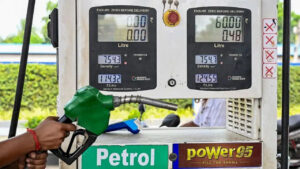 Petrol Diesel Price Hike: పెట్రోల్, డీజిల్ ధరలు మరోసారి ఎంత పెరగనున్నాయో తెలుసా..? నిపుణులు చెప్పేది ఇదే..!