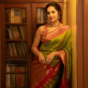 Rukmini Vasanth : స్విమ్మింగ్ పూల్ వద్ద ఫేక్ ఫోటోస్ వైరల్.. హీరోయిన్ రుక్మిణి వసంత్ ఆగ్రహం..