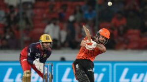 SRH vs RCB : చెలరేగిన హైదరాబాద్ బ్యాటర్స్.. బెంగుళూరు ముందు భారీ టార్గెట్