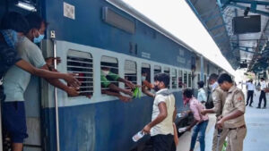 రైలు బోగీలపై ఉండే అక్షరాల వెనుక ఇంత అర్థం ఉందా.? ‘S, M, B, A’ ఏంటో తెలుసా.!