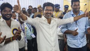 TVK MLAs: తొలిసారి ఎమ్మేల్యేలుగా 93 మంది టీవీకే నాయకులు.. 40 మందిపై క్రిమినల్ ఆరోపణలు!